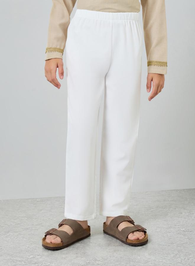 ستايلي مجموعة من كورتا مطرزة مع بنطال - Image 3